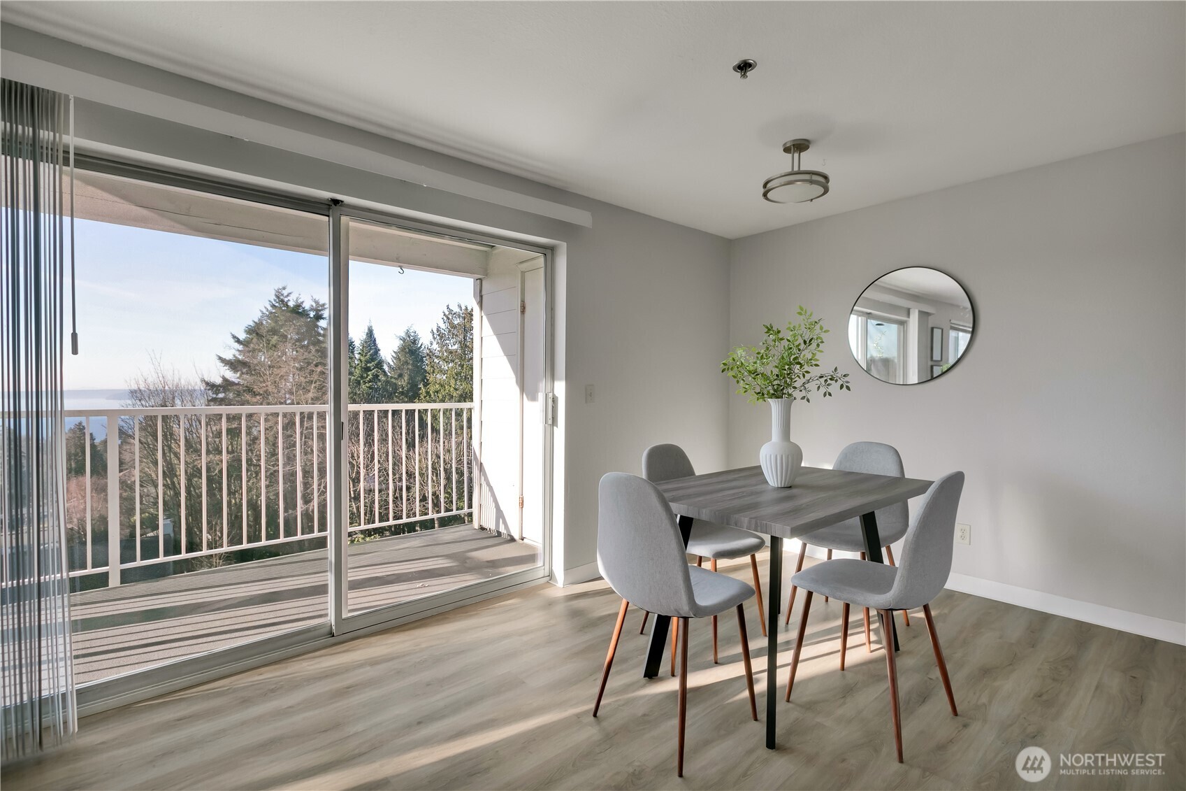 28610 16th Avenue S 303