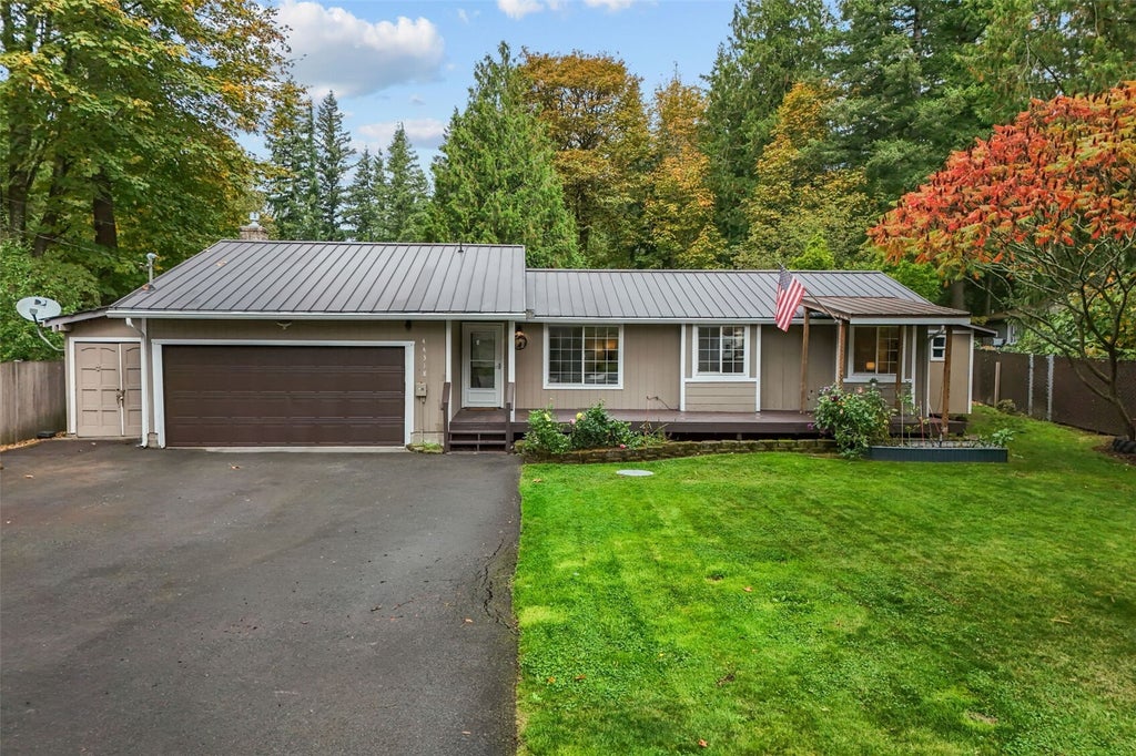 Photo of 44318 SE 146th Street, North Bend, WA 98045 (MLS # 2585053)