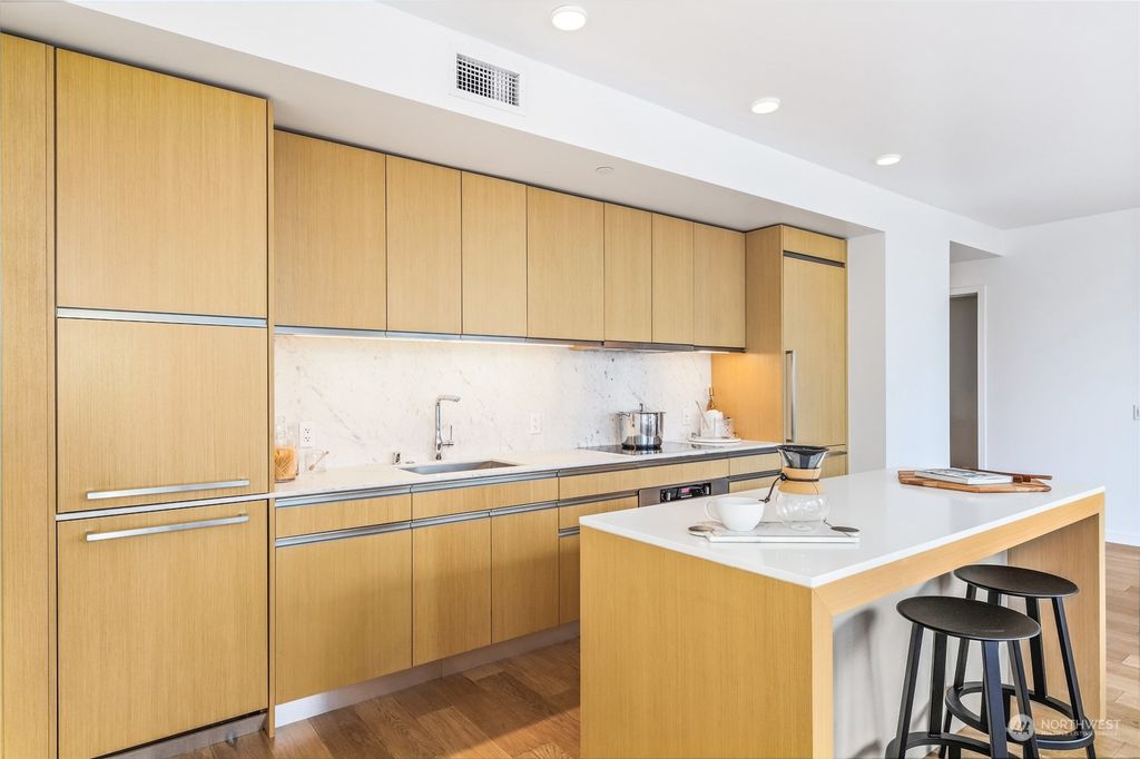 Photo of 1808 Minor Avenue #1208, Seattle, WA 98101 (MLS # 2185063)