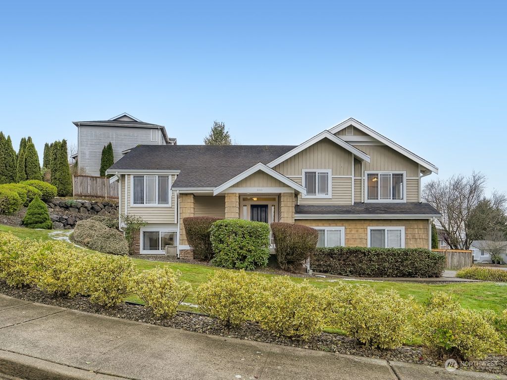 Photo of 6802 59th Pl NE Pl, Marysville, WA 98270 (MLS # 2021443)