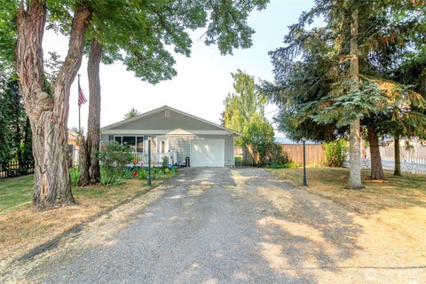 Photo of 10035 Grove Road SE, Yelm, WA 98597 (MLS # 2550279)