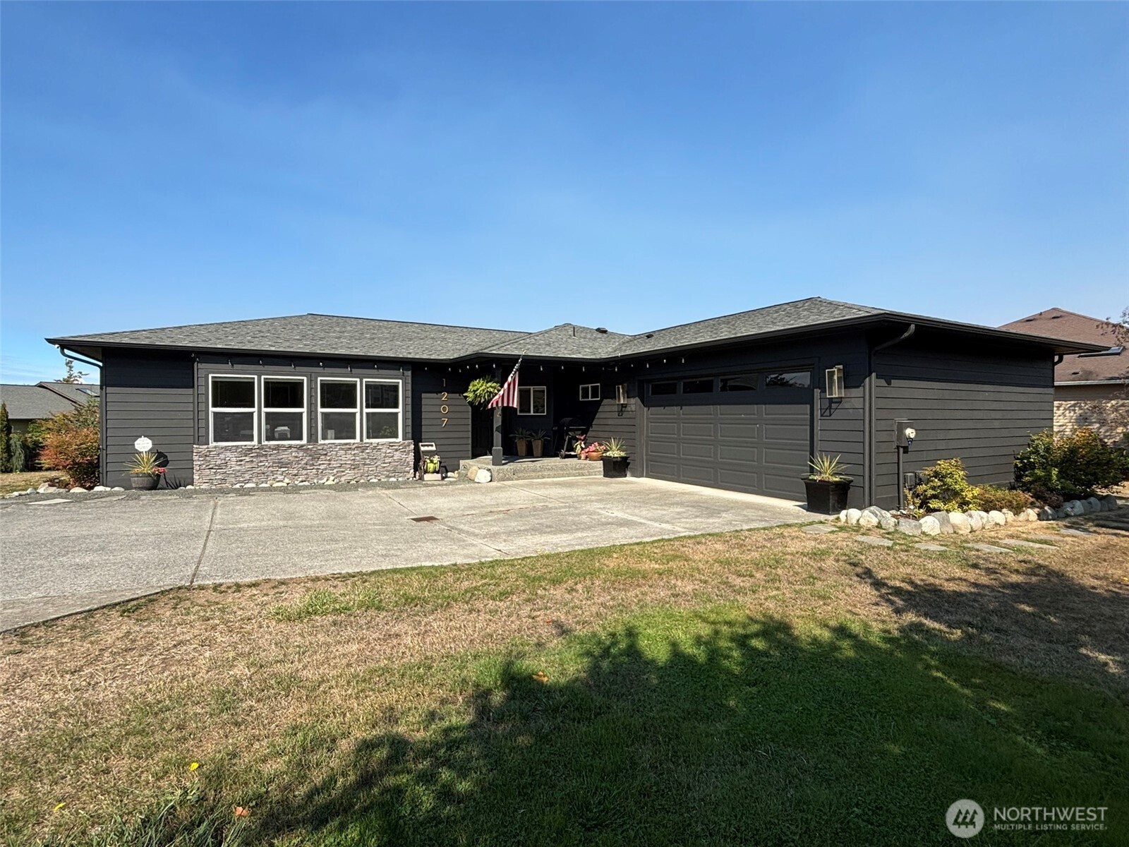 1207 Rook Drive