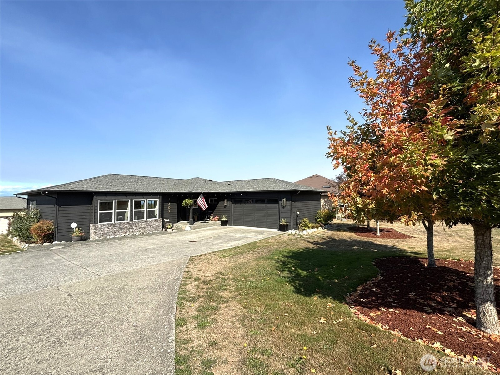 1207 Rook Drive