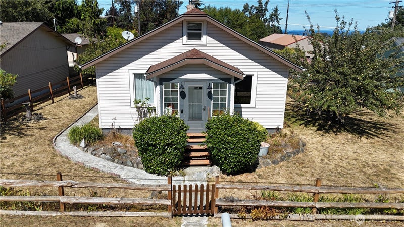 215 W Motor Avenue