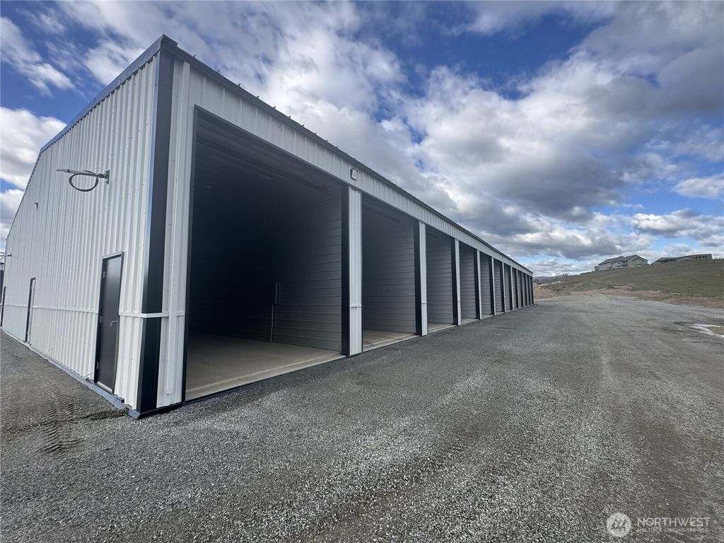 Photo of 73 E Shop Avenue #C2, Chelan, WA 98816 (MLS # 2512800)