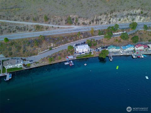 Photo of 2650 S Lakeshore Road, Chelan, WA 98816 (MLS # 2512009)