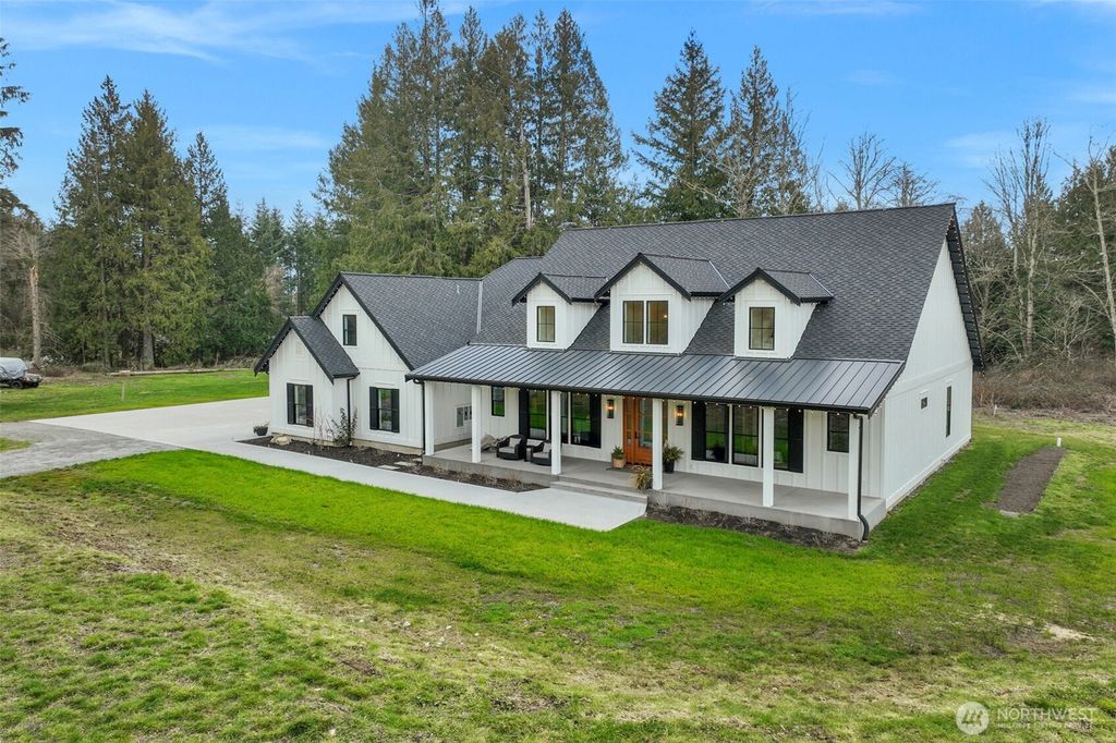 Photo of 20303 44th Avenue NW, Stanwood, WA 98292 (MLS # 2484209)