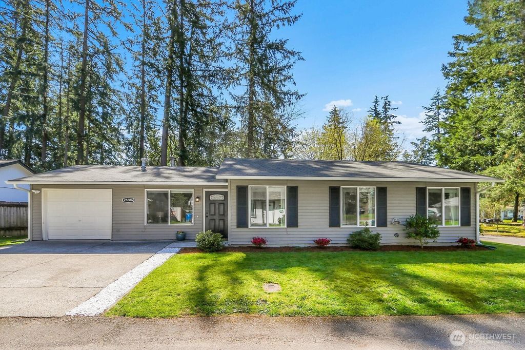 Photo of 26206 195th Place SE, Covington, WA 98042 (MLS # 2359290)