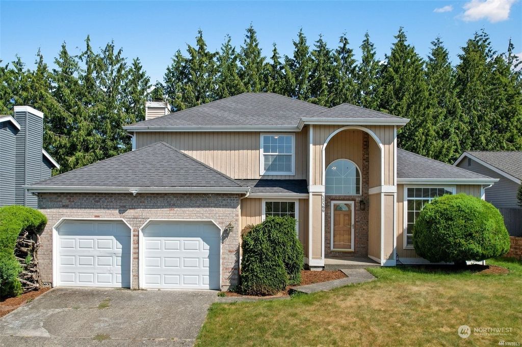 Photo of 12100 SE 260th Place, Kent, WA 98030 (MLS # 2265522)