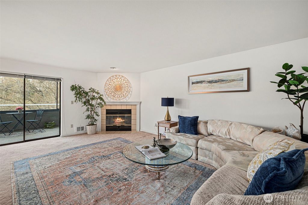 Photo of 1224 6th Avenue S #C-101, Edmonds, WA 98020 (MLS # 2472992)