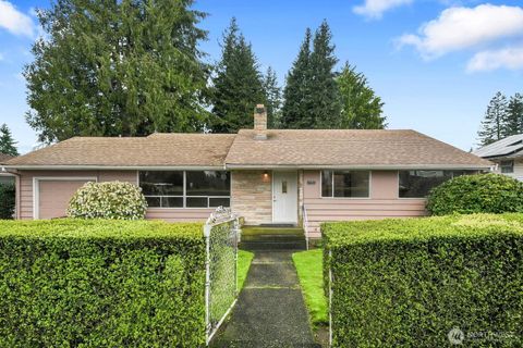Photo of 16003 5th Avenue NE, Shoreline, WA 98155 (MLS # 2497637)