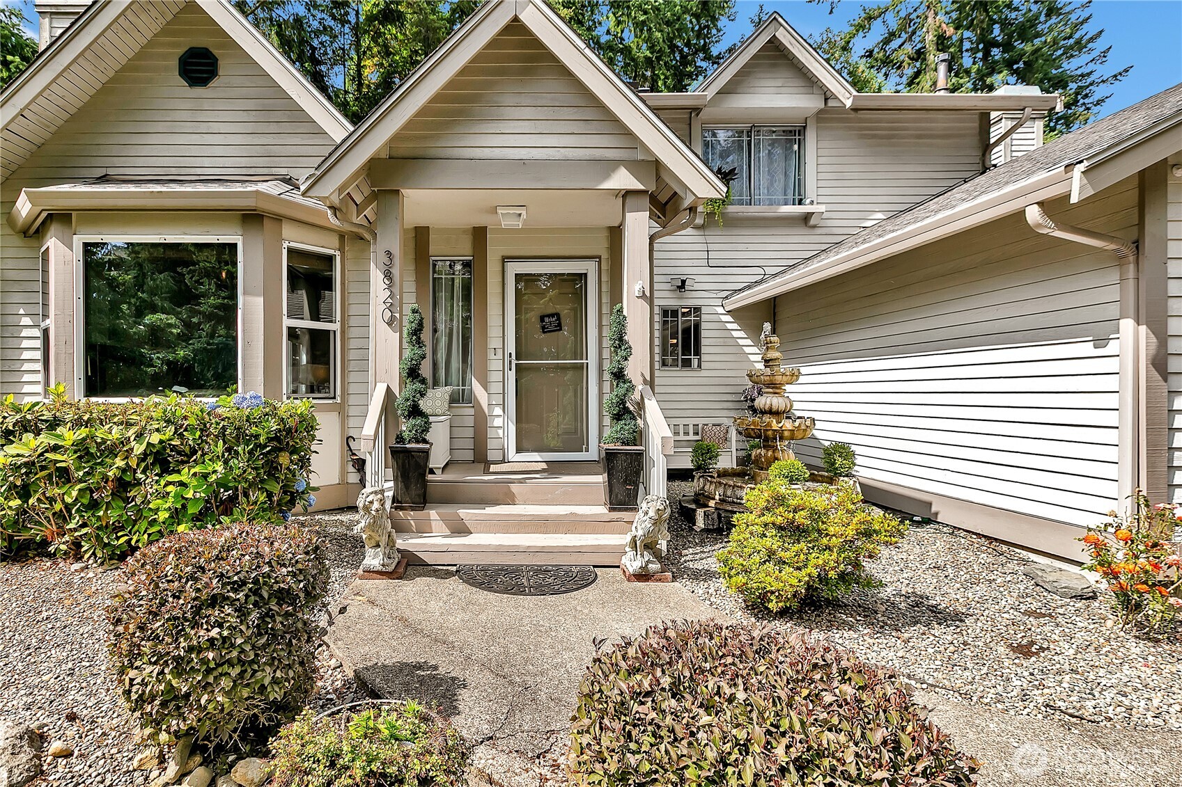 3820 S 307th Place