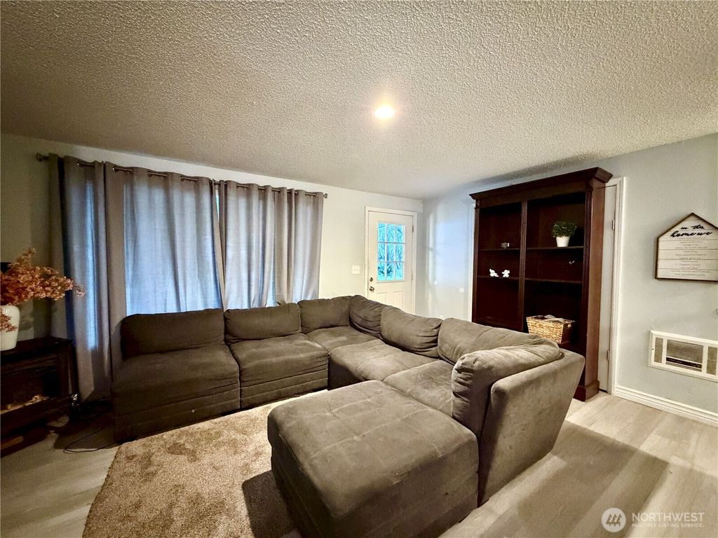 Photo of 152 Tahola Street SE, Ocean Shores, WA 98569 (MLS # 2465624)