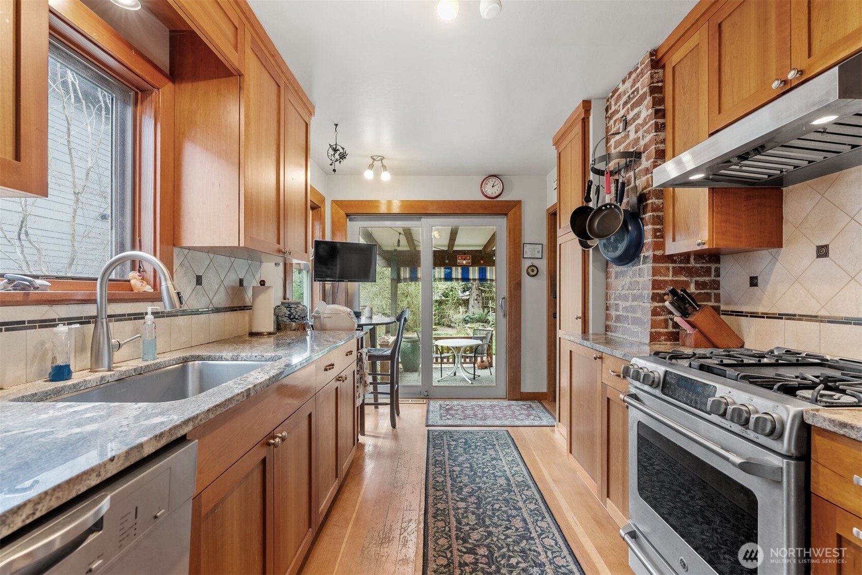 Bellevue, Washington 98004, United States, ,Land,Pending,111177