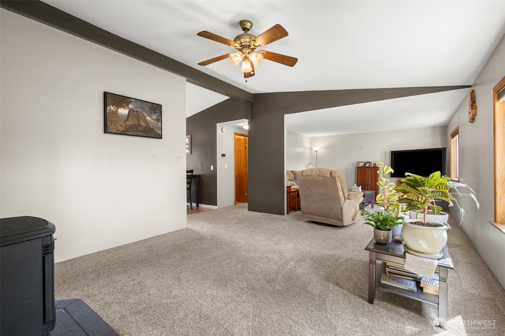 412 Algona Boulevard S