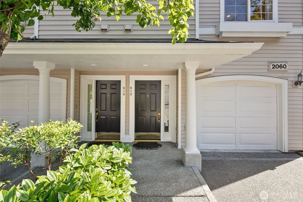 Photo of 2060 132nd Avenue SE #612, Bellevue, WA 98005 (MLS # 2501461)