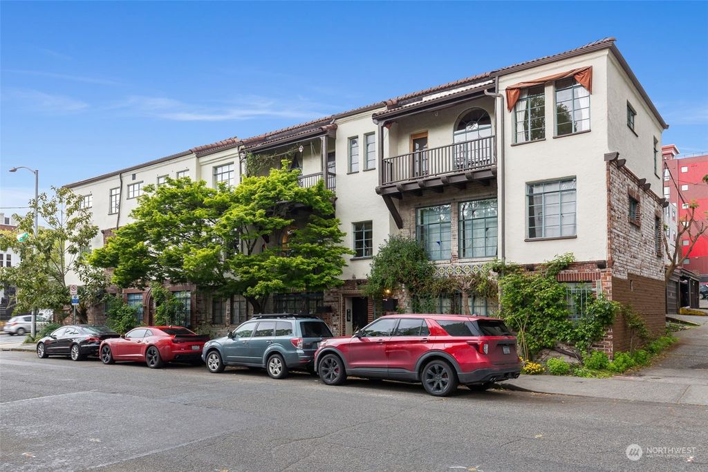 Photo of 4204 11th Avenue NE #11, Seattle, WA 98105 (MLS # 2225534)