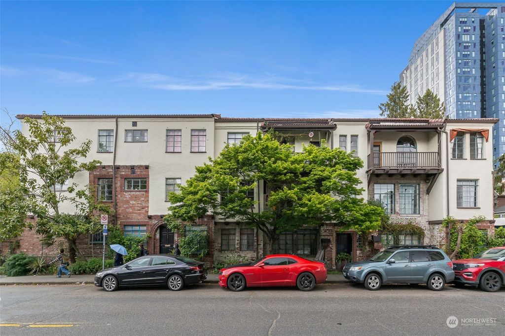Photo of 4204 11th Avenue NE #11, Seattle, WA 98105 (MLS # 2225534)
