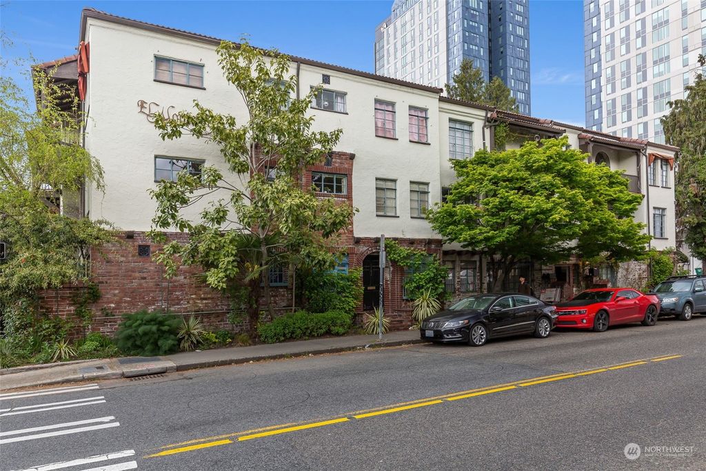 Photo of 4204 11th Avenue NE #11, Seattle, WA 98105 (MLS # 2225534)