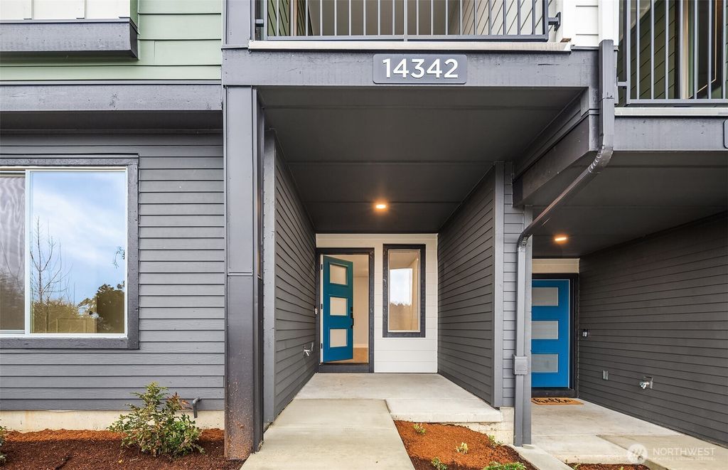 Photo of 14342 1st Avenue NE #52-C, Duvall, WA 98019 (MLS # 2475888)