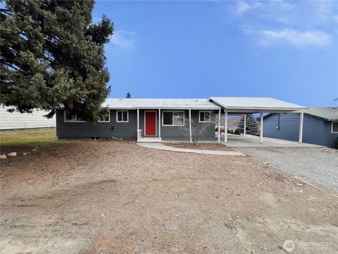 Photo of 728 Sunrise Drive, Omak, WA 98841 (MLS # 2477888)