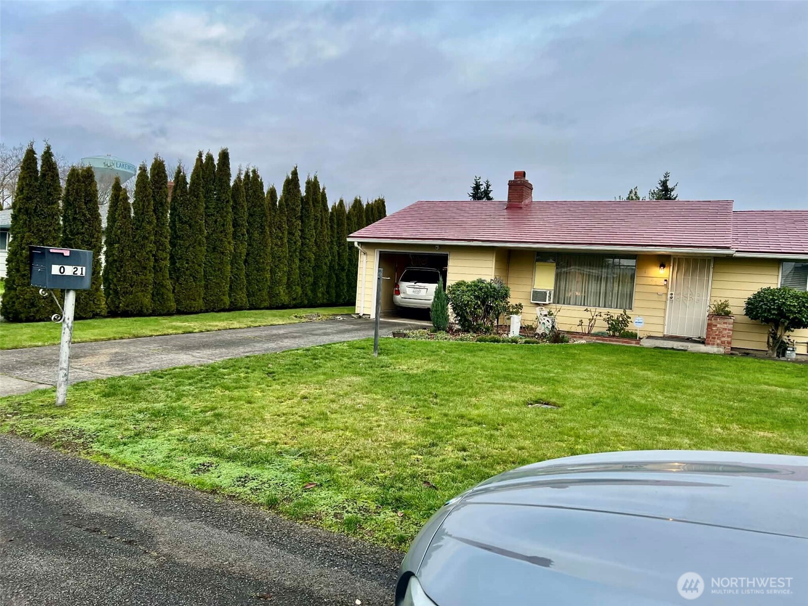 10621 Westwood Drive SW