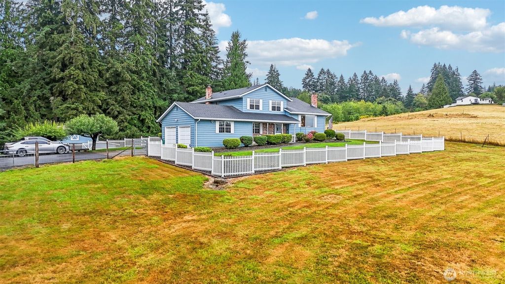 Photo of 2032 W Dove Avenue, La Center, WA 98629 (MLS # 2509836)