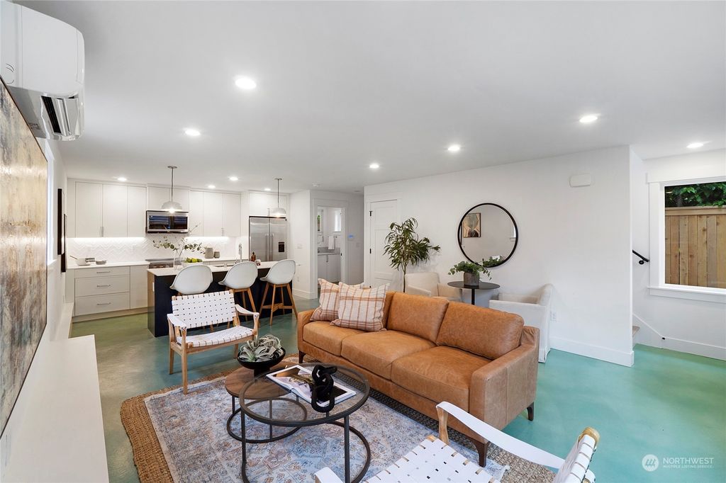 Photo of 1619 3rd Avenue W, Seattle, WA 98119 (MLS # 2130185)
