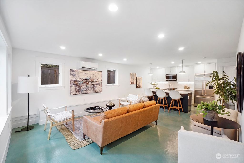 Photo of 1619 3rd Avenue W, Seattle, WA 98119 (MLS # 2130185)