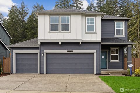 Photo of 1166 SE Clearwater Way SE #50, North Bend, WA 98045 (MLS # 2536514)