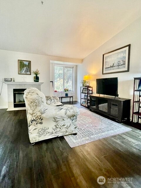 Photo of 11002 SE Petrovitsky Rd RD #I-203, Renton, WA 98055 (MLS # 2574888)