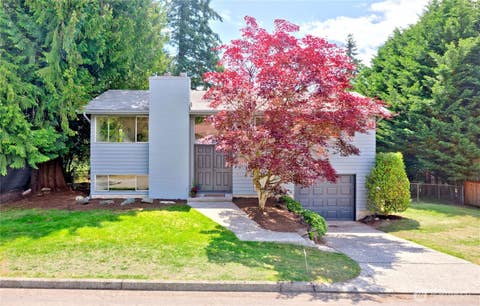 Photo of 10417 NE 142 Street, Kirkland, WA 98034 (MLS # 2536454)
