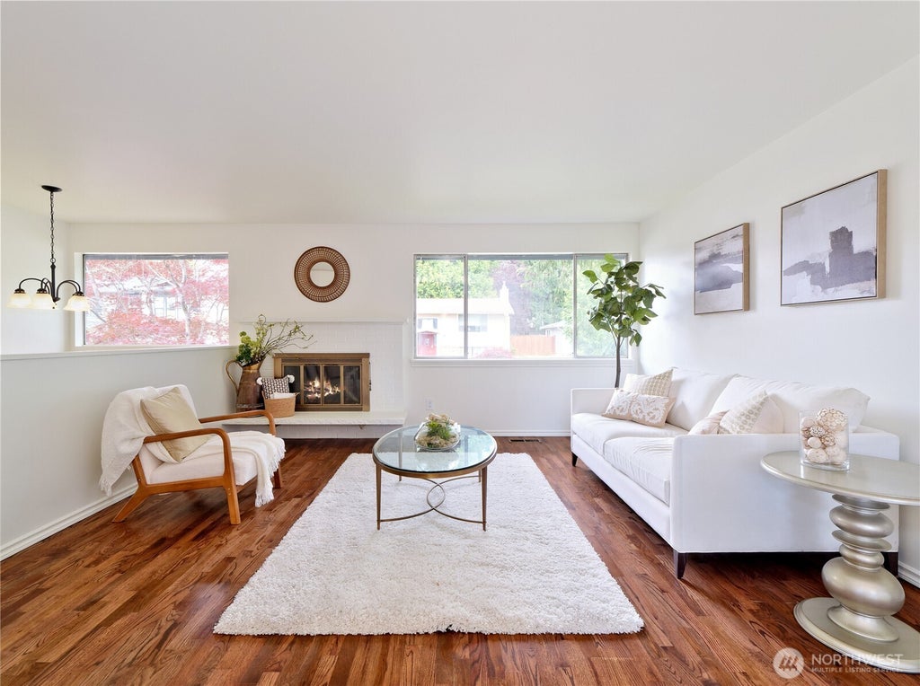 Photo of 10417 NE 142 Street, Kirkland, WA 98034 (MLS # 2536454)