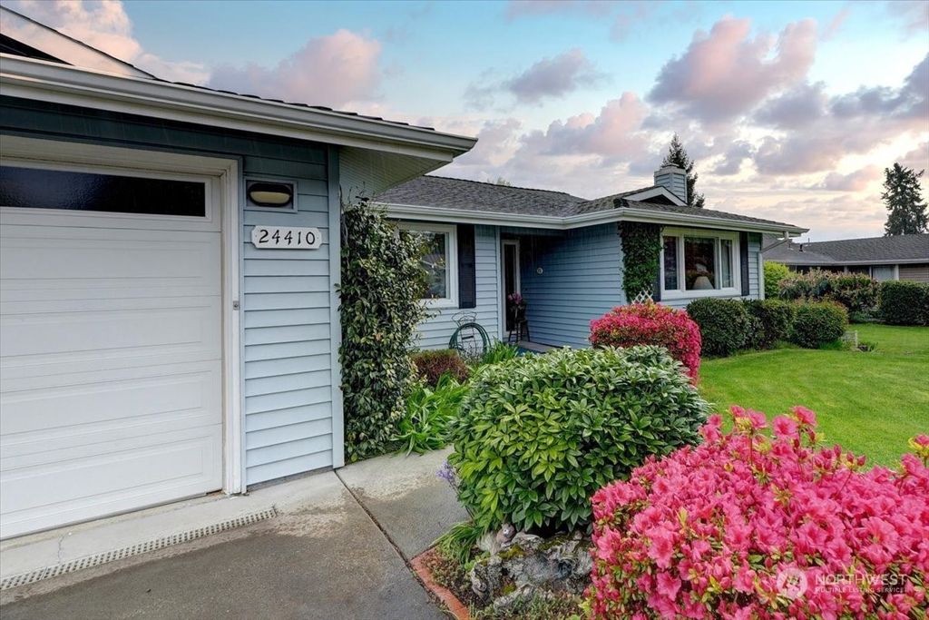 Photo of 24410 13th Place S, Des Moines, WA 98198 (MLS # 2220812)