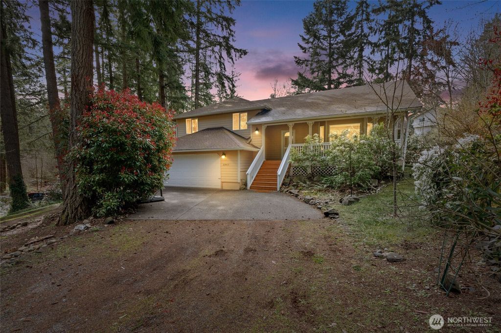 Photo of 22433 Vale Court SE, Yelm, WA 98597 (MLS # 2501705)