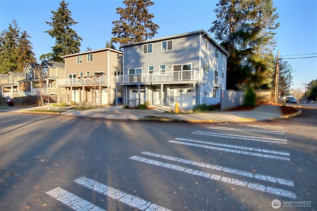 Photo of 15188 5th Lane S #B, Burien, WA 98148 (MLS # 2410034)