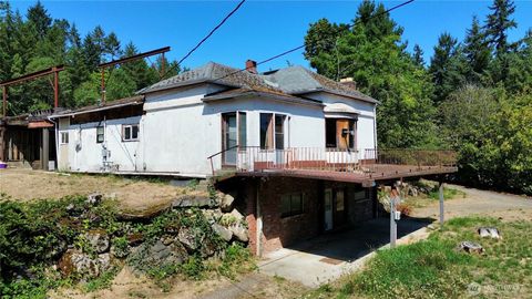 3287 Northlake Way NW Bremerton WA 98312