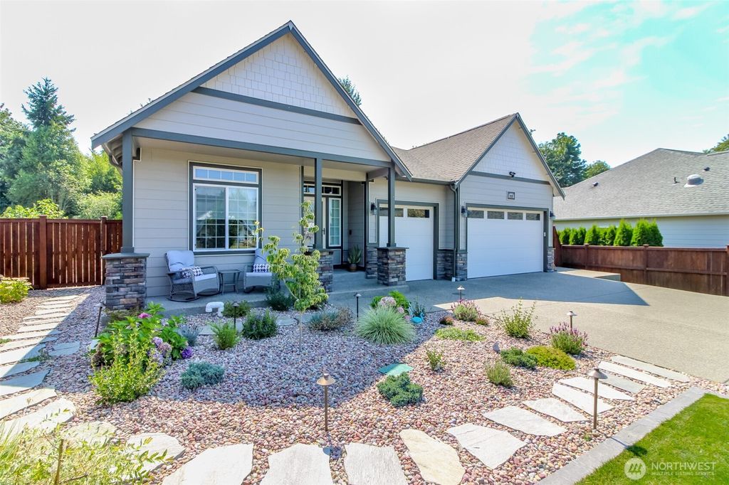 Photo of 2927 Fenmoor Lane SE, Olympia, WA 98501 (MLS # 2448903)