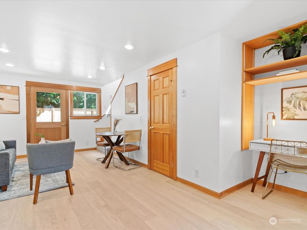 Photo of 814 NE 92nd Street #B, Seattle, WA 98115 (MLS # 2269702)