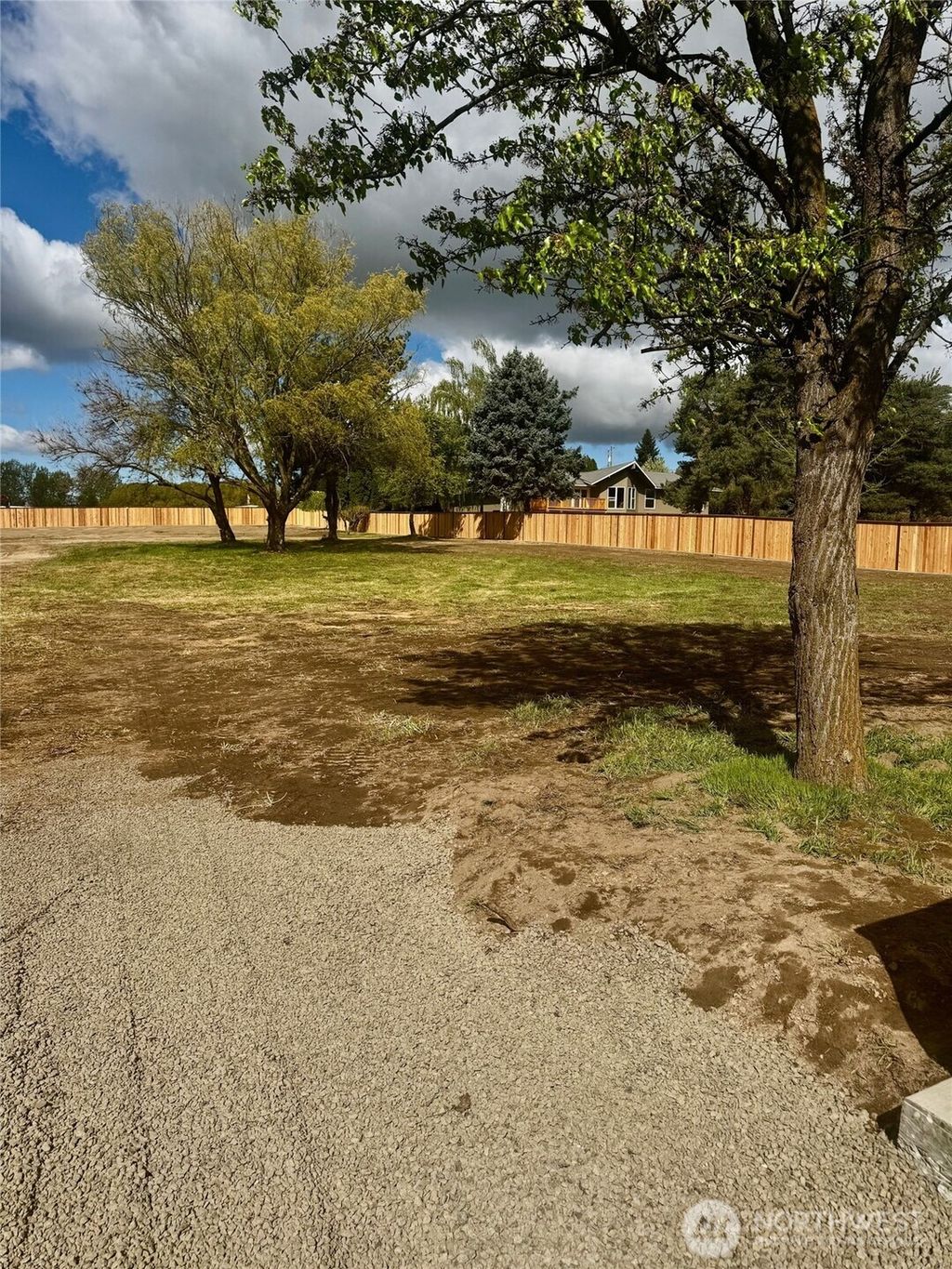 Photo of 0 S Wilbur, Walla Walla, WA 99362 (MLS # 2512117)