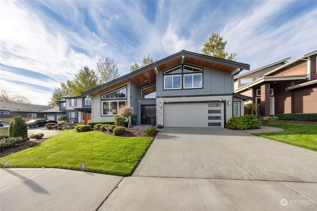Photo of 24211 93rd Court S, Kent, WA 98030 (MLS # 2306744)