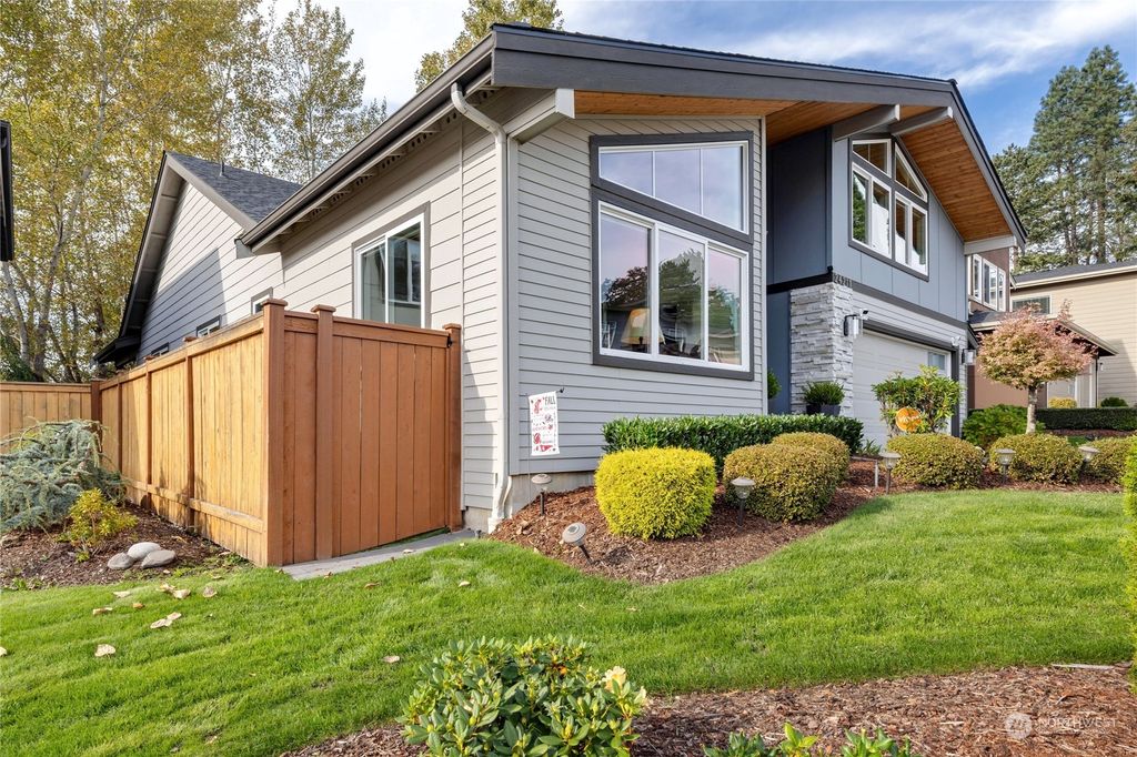 Photo of 24211 93rd Court S, Kent, WA 98030 (MLS # 2306744)