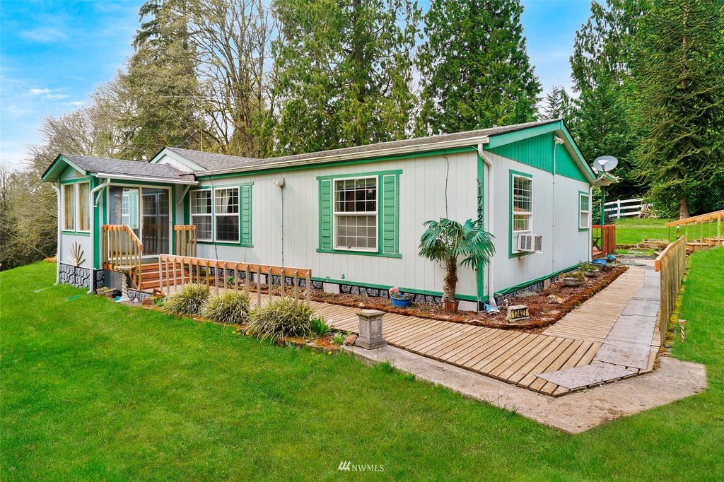 Photo of 17427 S Spada Road, Snohomish, WA 98290 (MLS # 1912558)