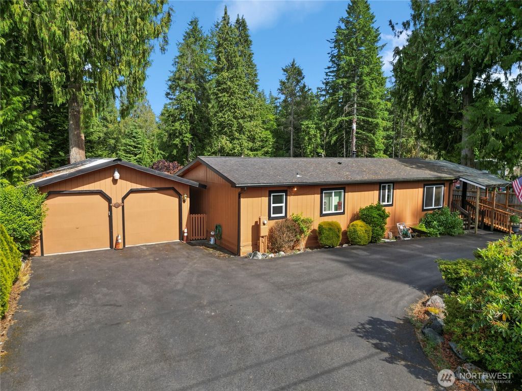 Photo of 8031 Fir Tree Lane, Lake Stevens, WA 98258 (MLS # 2392798)