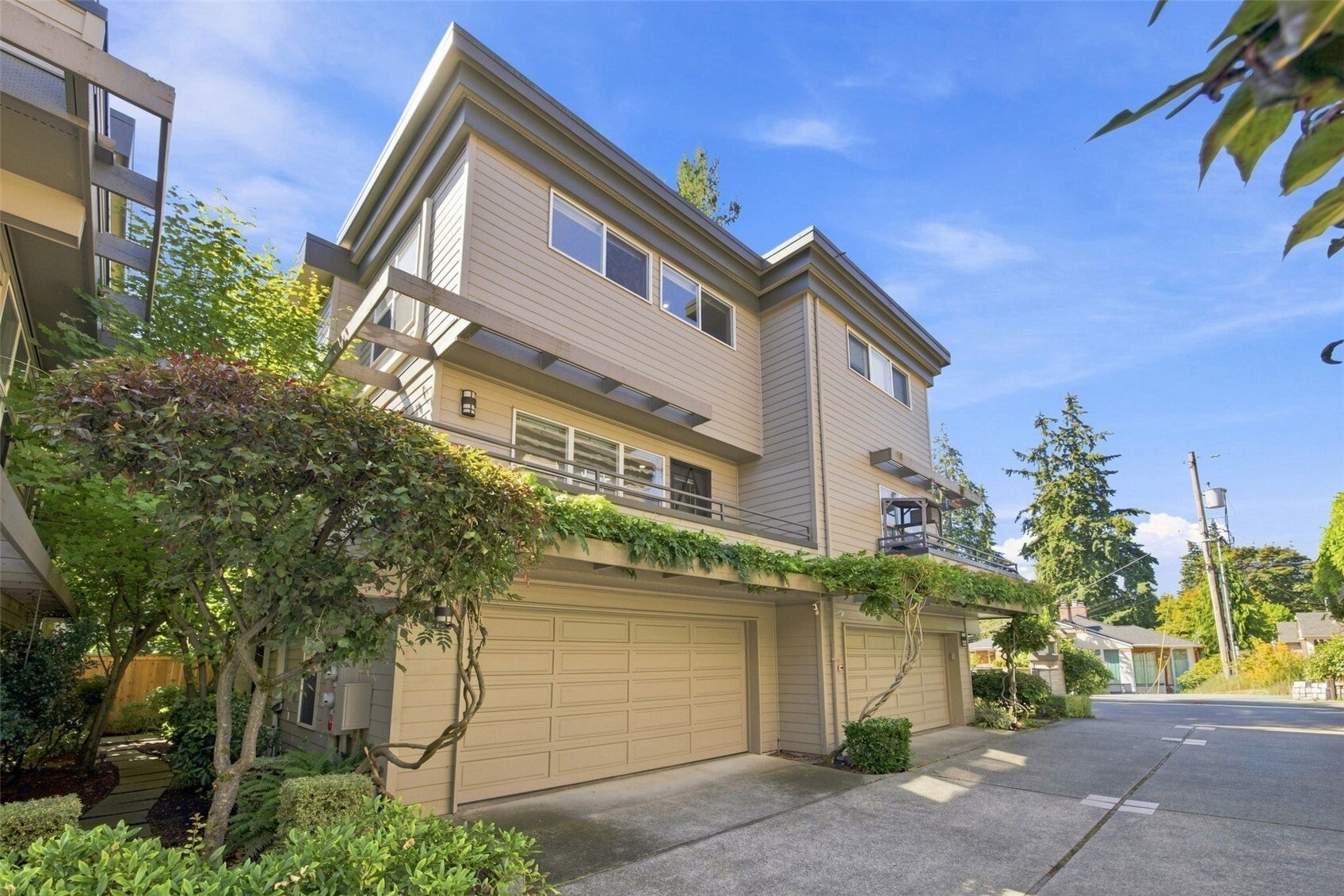 12506 26th Avenue NE A103