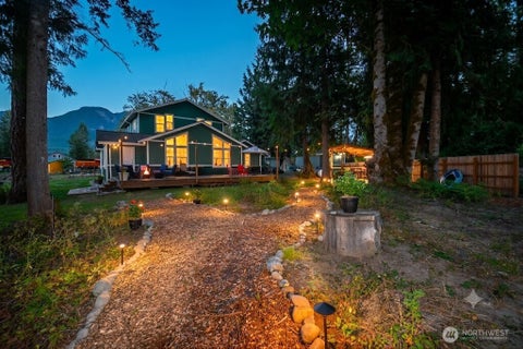 Photo of 1218 Croft Avenue, Gold Bar, WA 98251 (MLS # 2488992)