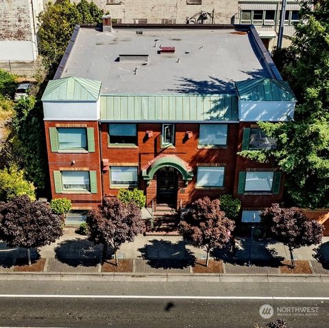 256 Burwell Street Bremerton WA 98337
