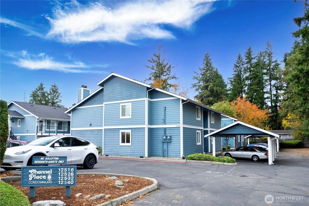 Photo of 12540 SE 32nd Street #35, Bellevue, WA 98005 (MLS # 2466805)