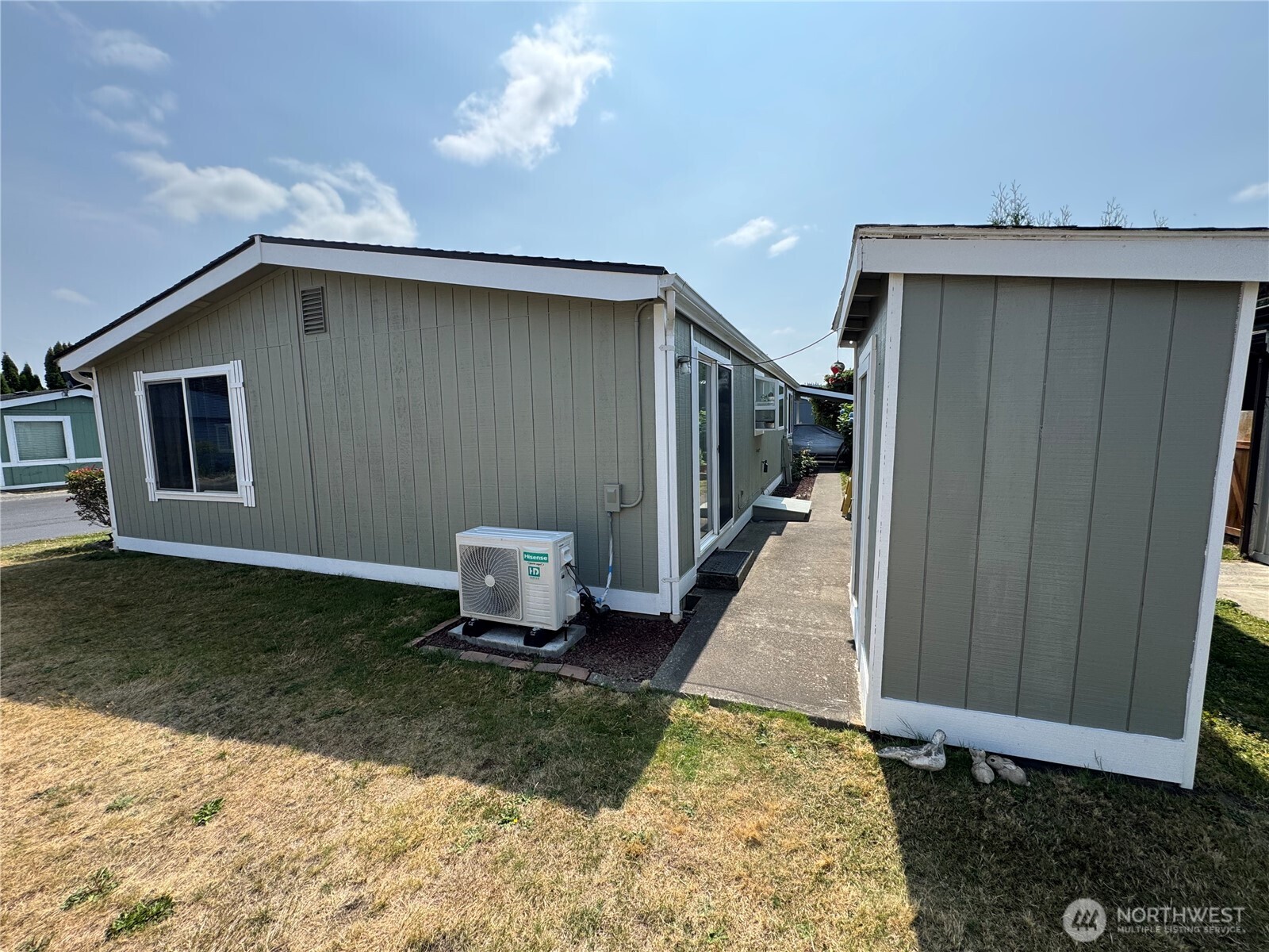707 37th Street SE 17