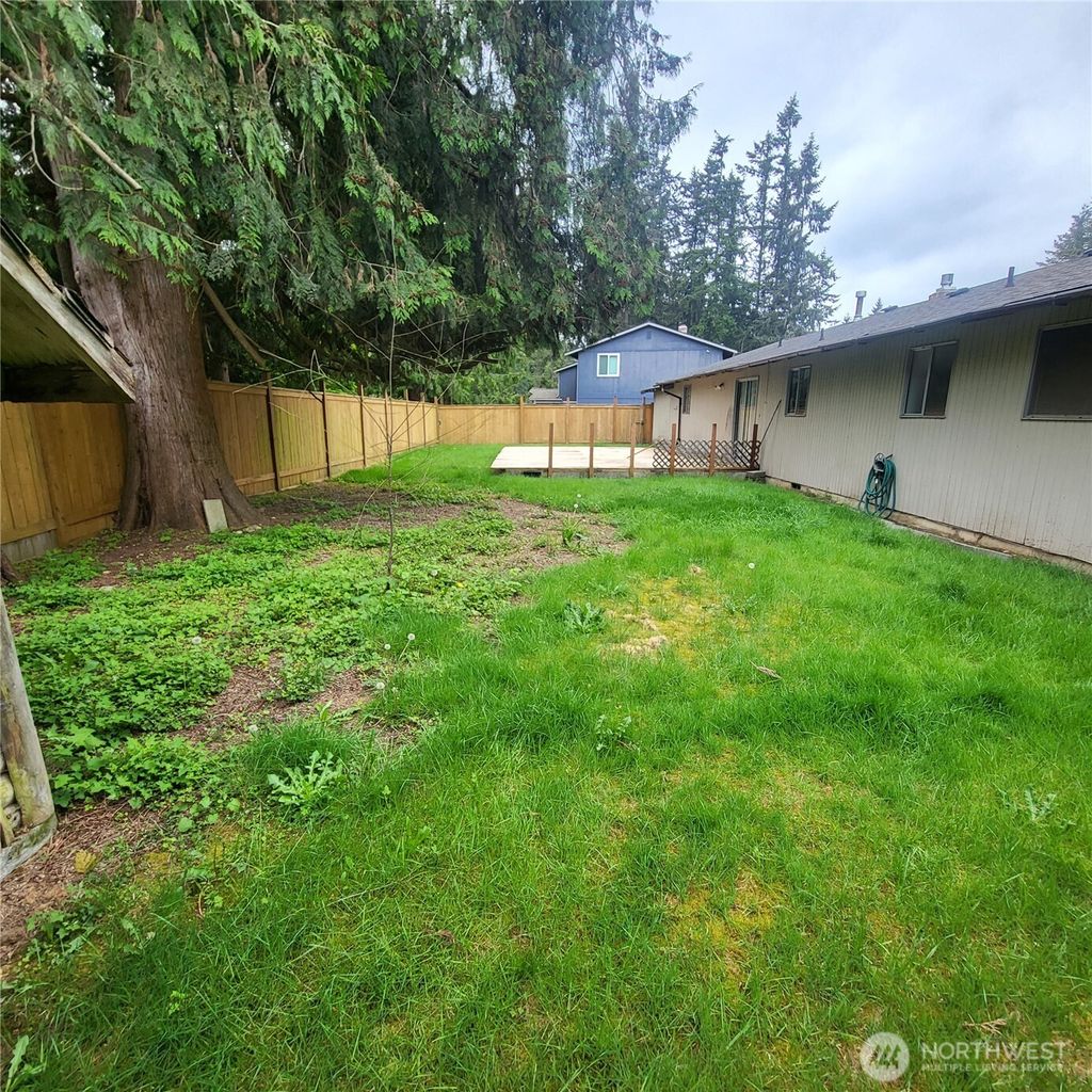 Photo of 19509 SE 241st Place, Covington, WA 98042 (MLS # 2517774)